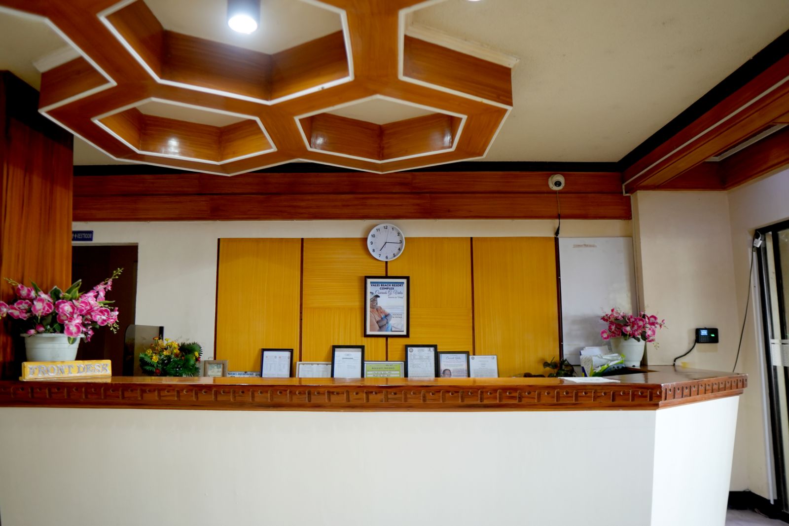 Vales Beach Resort